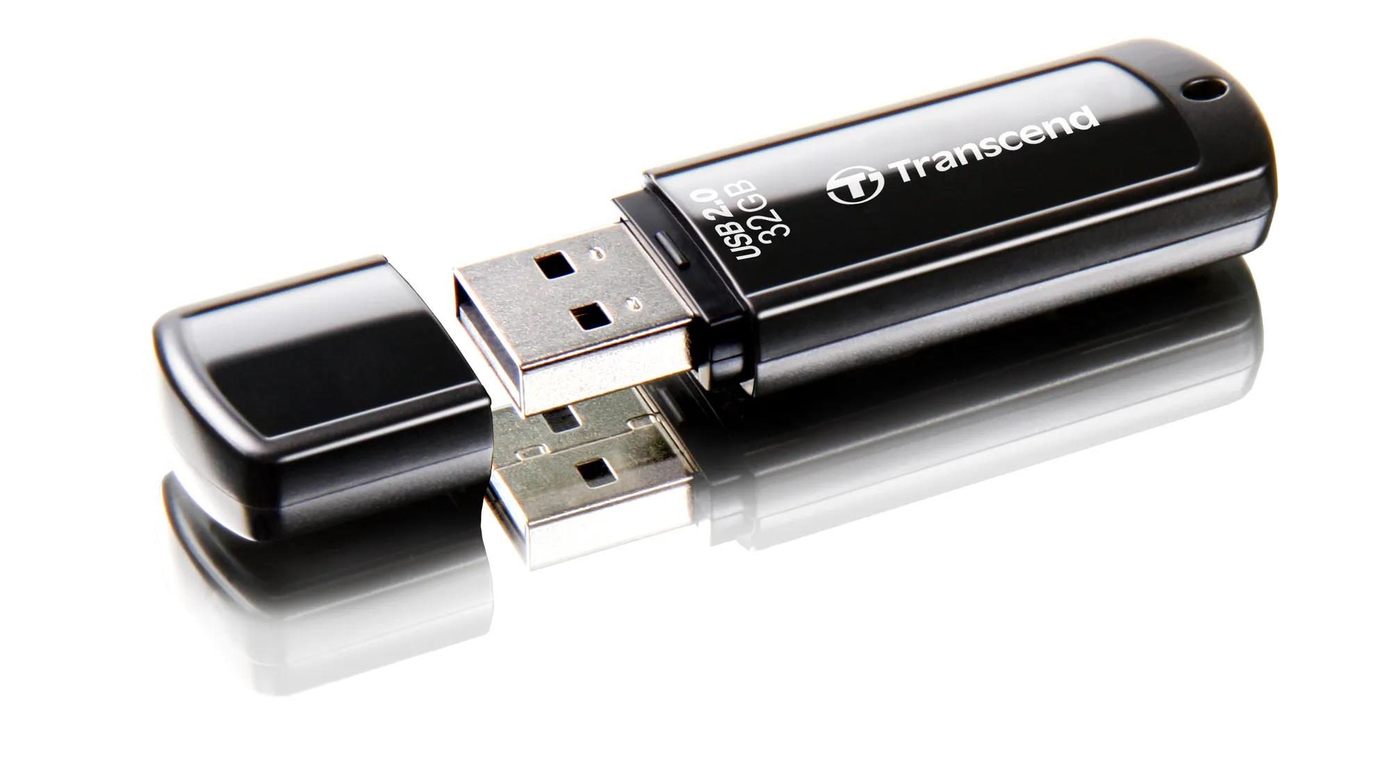 Transcend JetFlash 350 USB 2.0 Compliant Flash Drive 32GB Piano Black 6 11756281_1101326508.jpeg. Transcend JetFlash 350 USB 2.0 Compliant Flash Drive 32GB Piano Black